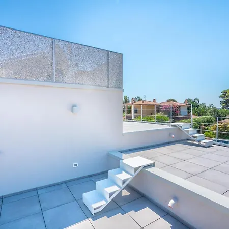 Villa Kosmos - Piscina E Giardino -