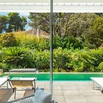 Kosmos - Piscina E Giardino - *