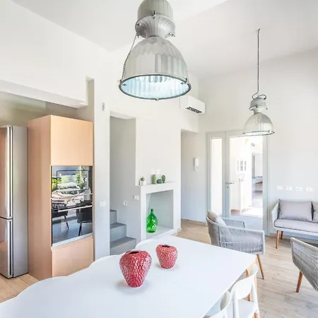 Villa Kosmos - Piscina E Giardino -