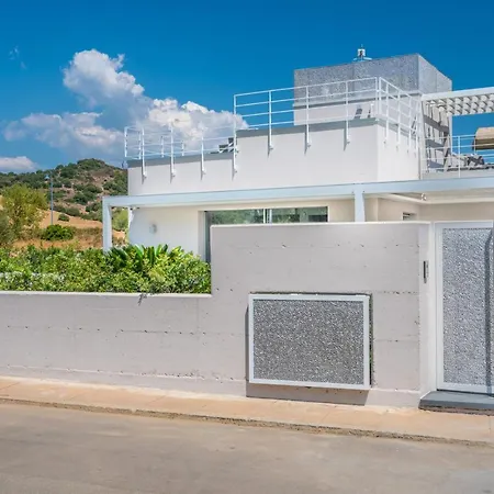 Kosmos - Piscina E Giardino - Villa Simius