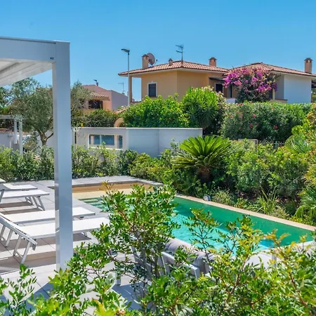 Villa Kosmos - Piscina E Giardino - *